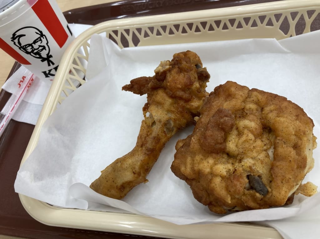 KFCチキンのセット