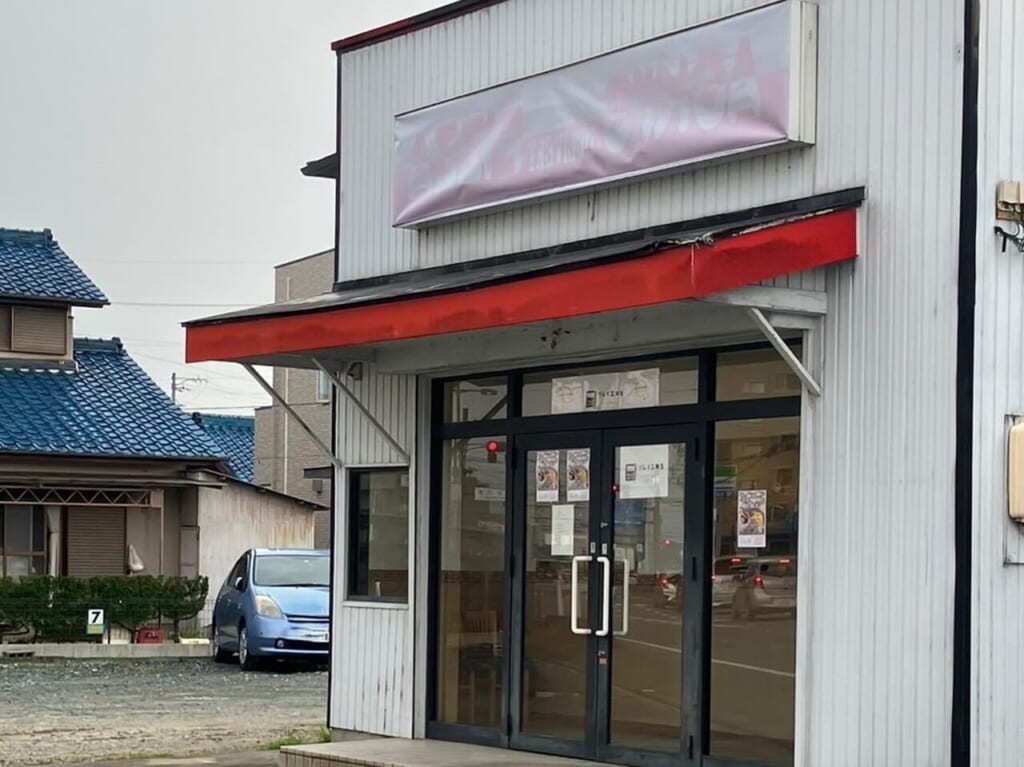 ソレイユ弁当外観遠目、再提出