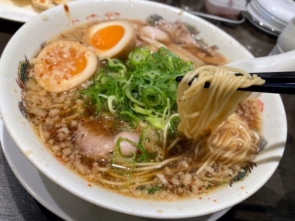 来来亭の麺