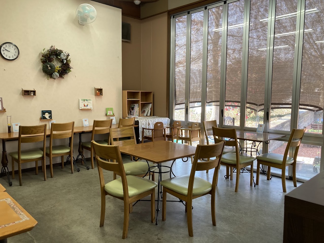 パンとほっぺのイートイン