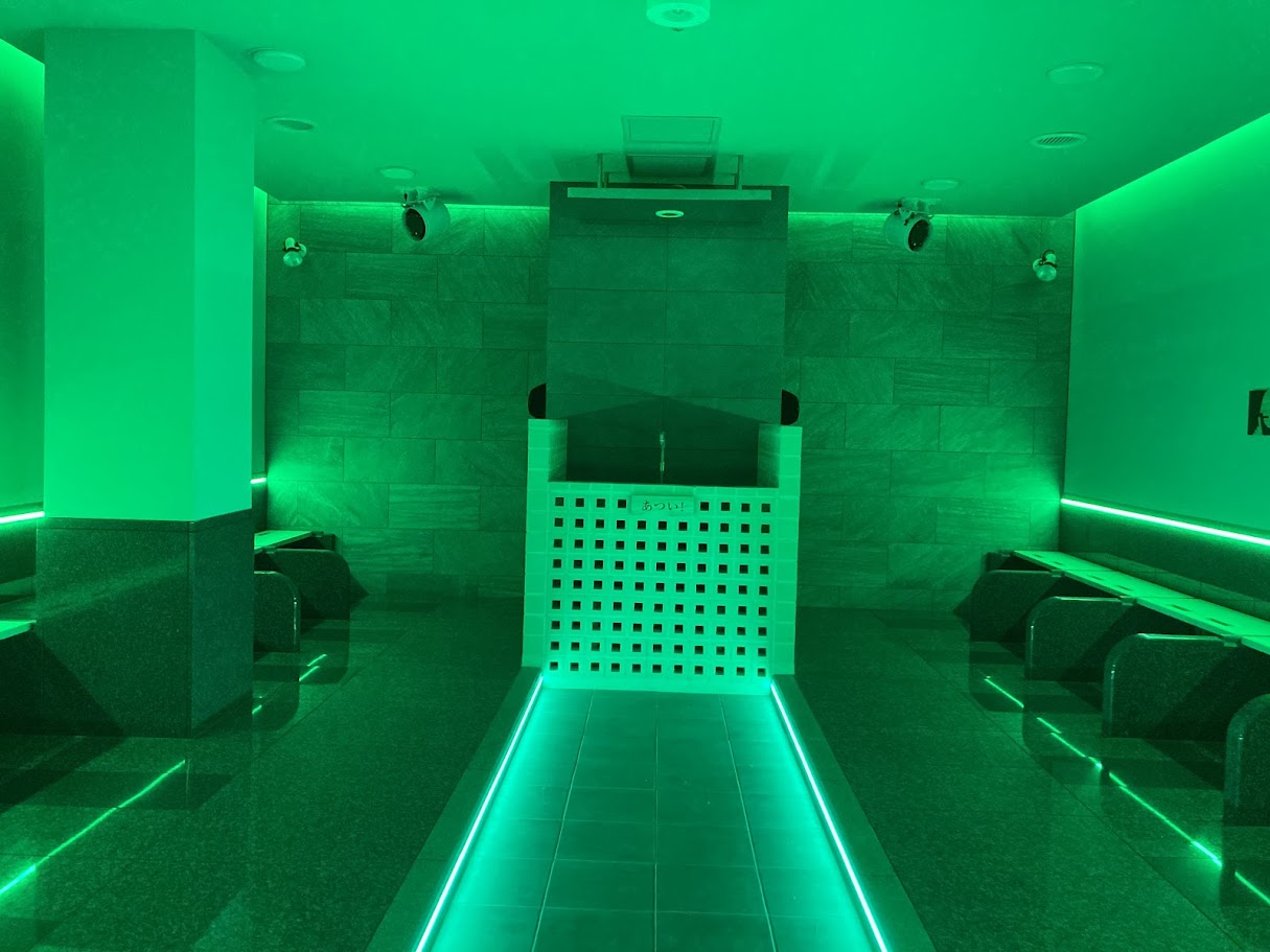 鈴の湯の岩盤浴、雲海ミスト前