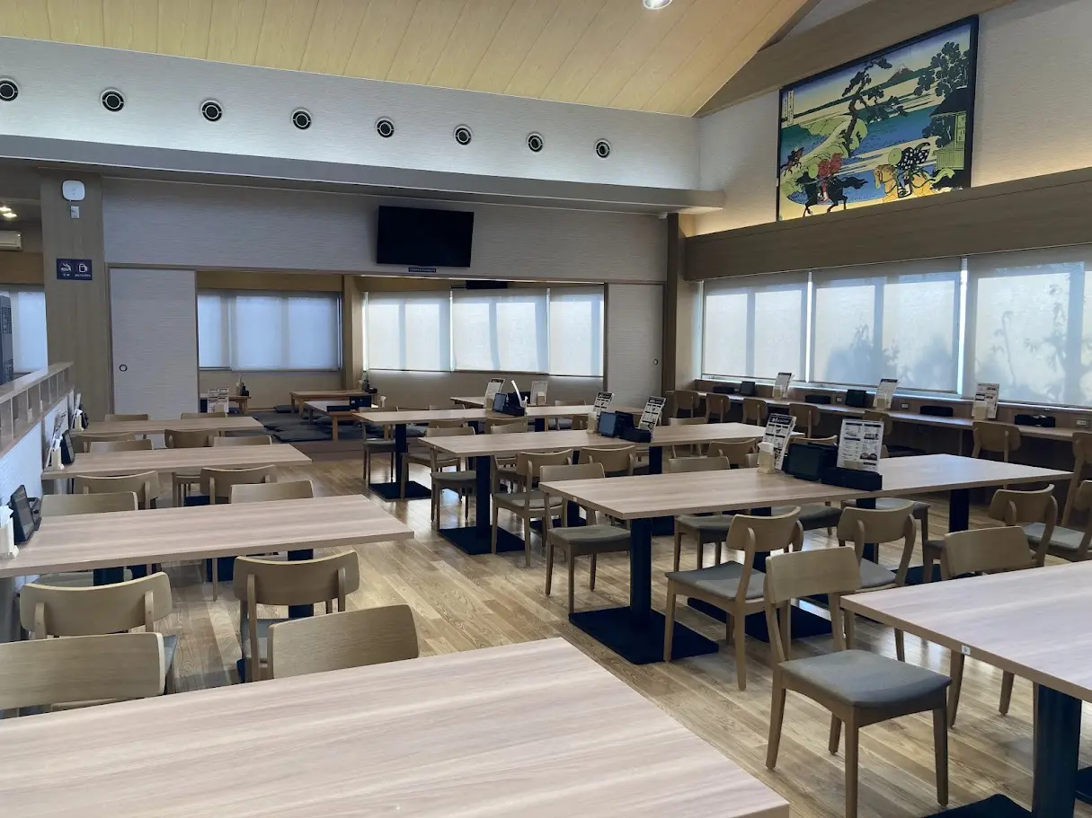 鈴の湯の食事処