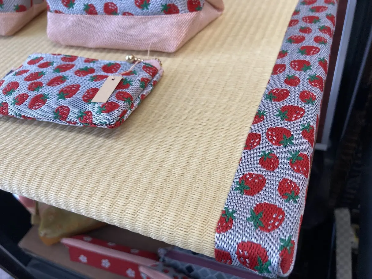 野村タタミ店のいちごたたみ