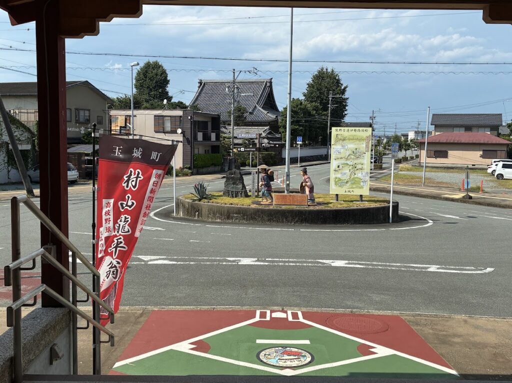 田丸駅マンホール
