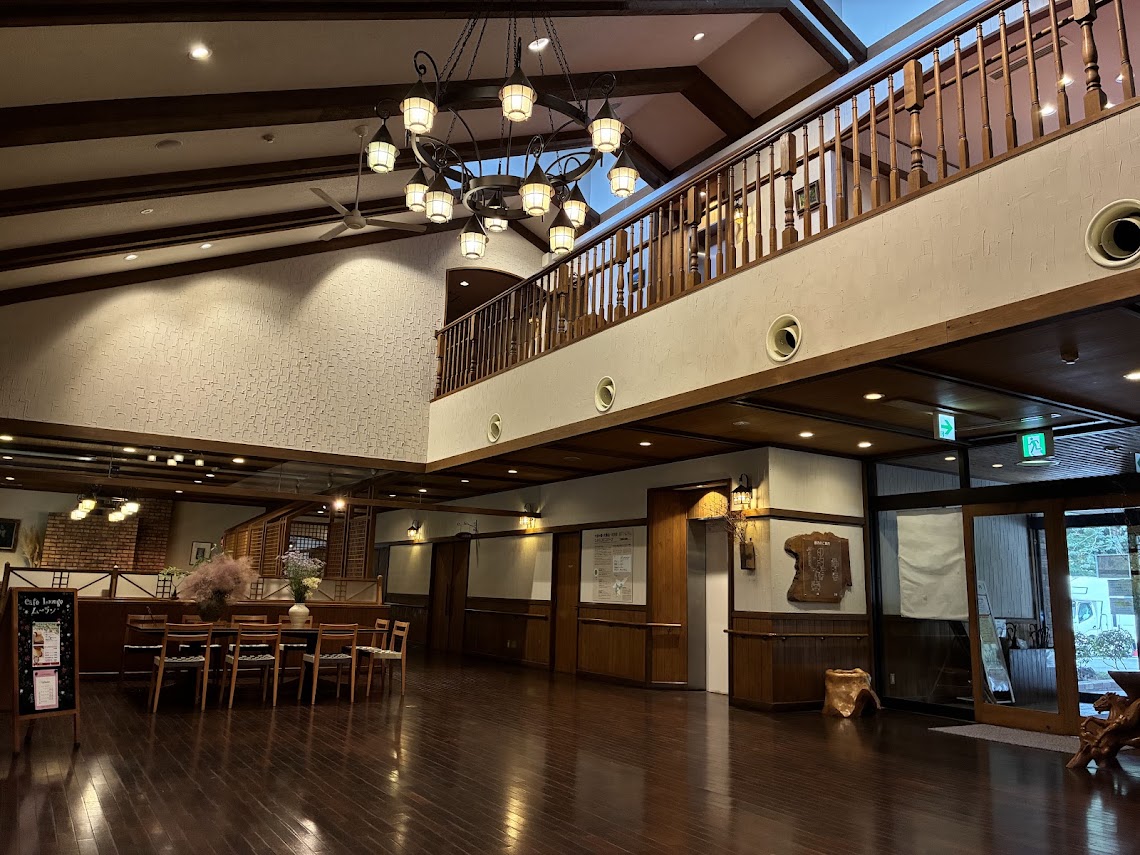 フォレストピアの館内